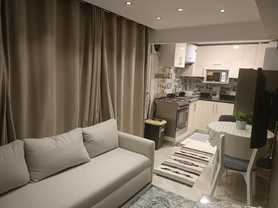 Apartment ستوديو للاقامة الفندقيةالمتميزة بالزمالك *