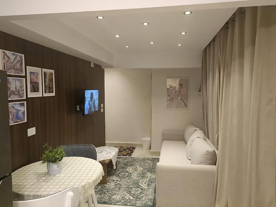 Apartment ستوديو للاقامة الفندقيةالمتميزة بالزمالك *